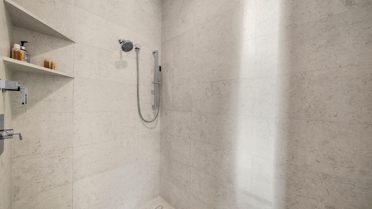 Photo of Bathroom in Royal Harbor