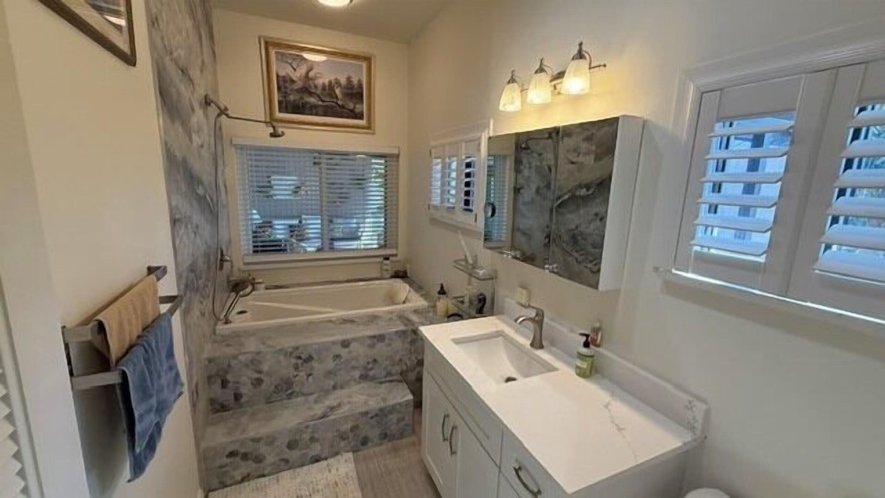 Photo of Bathroom in Gulf Pines