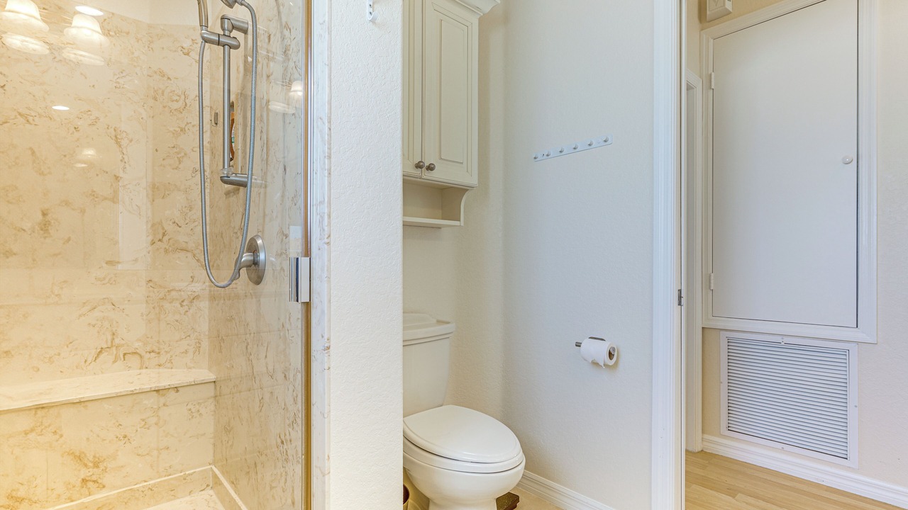 Photo of Bathroom in Nettles Island
