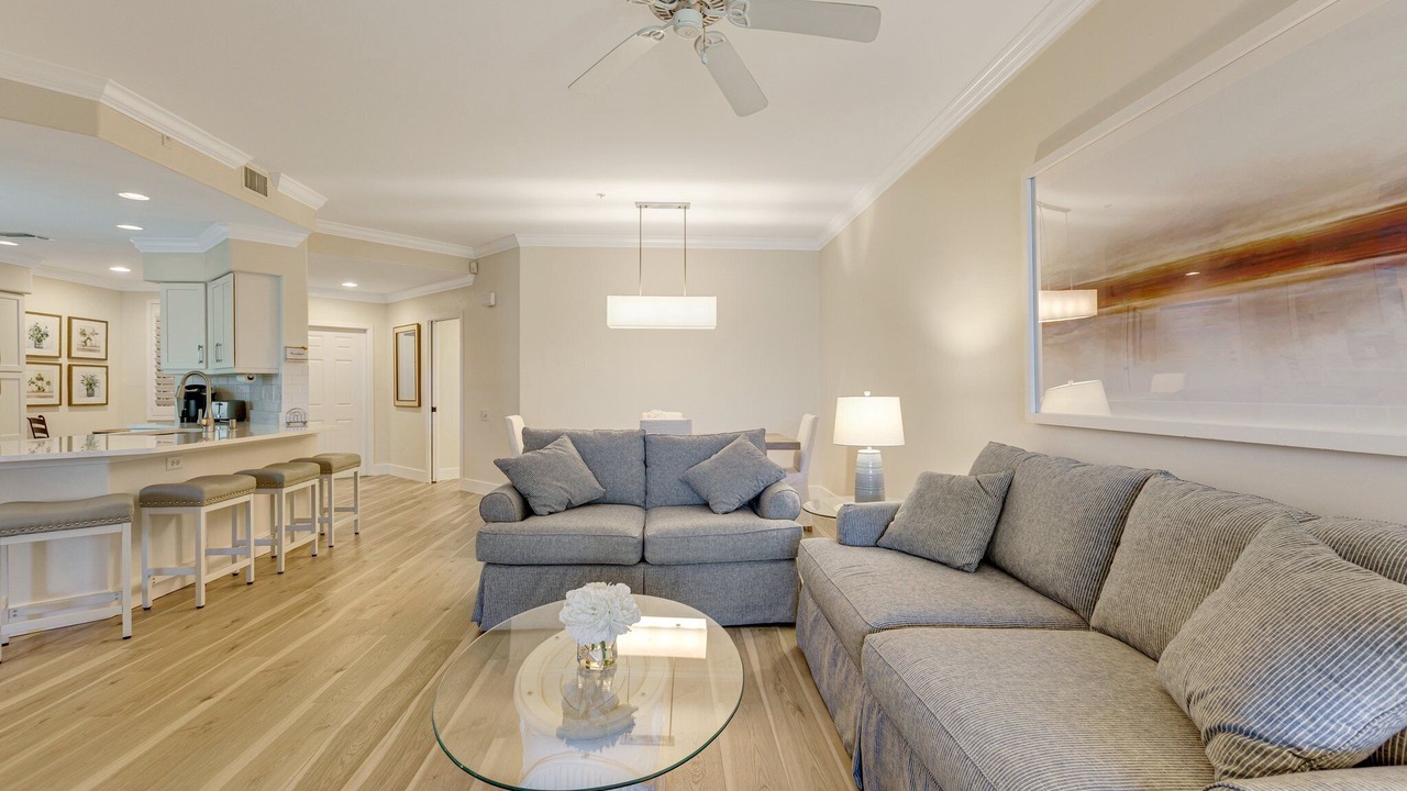 Photo of Livingroom in Tropical Cove