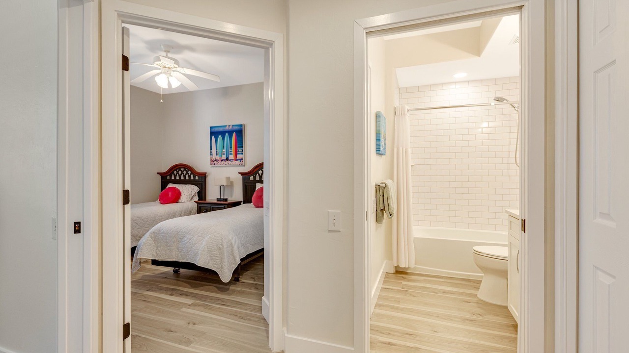 Photo of Bathroom in Tropical Cove