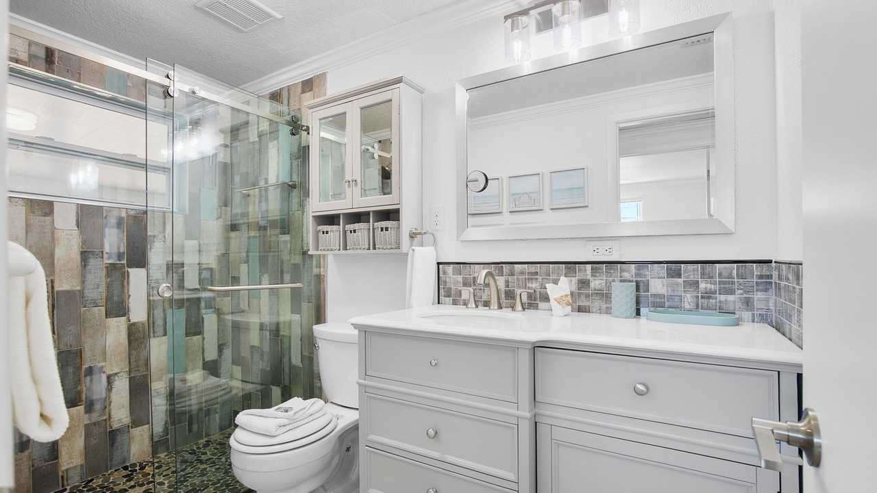 Photo of Bathroom in Holmes Beach