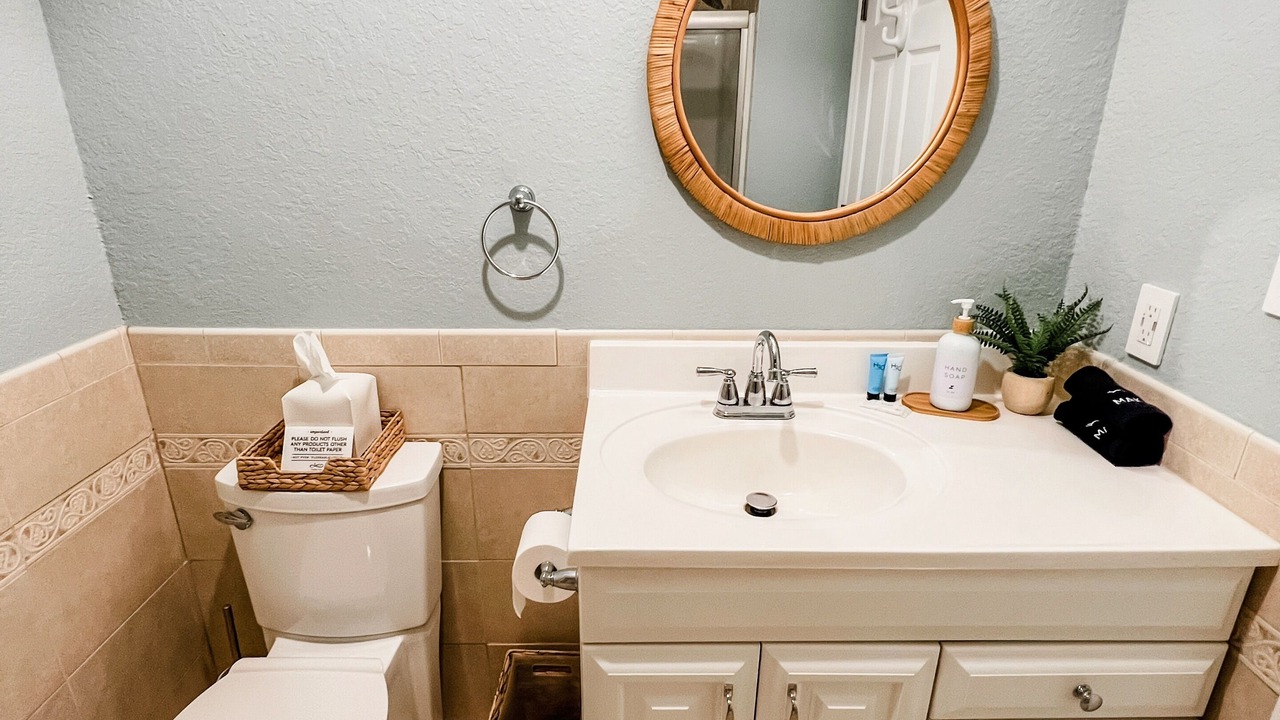 Photo of Bathroom in Auburndale