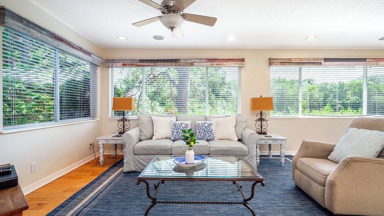 Photo of Livingroom in Jupiter