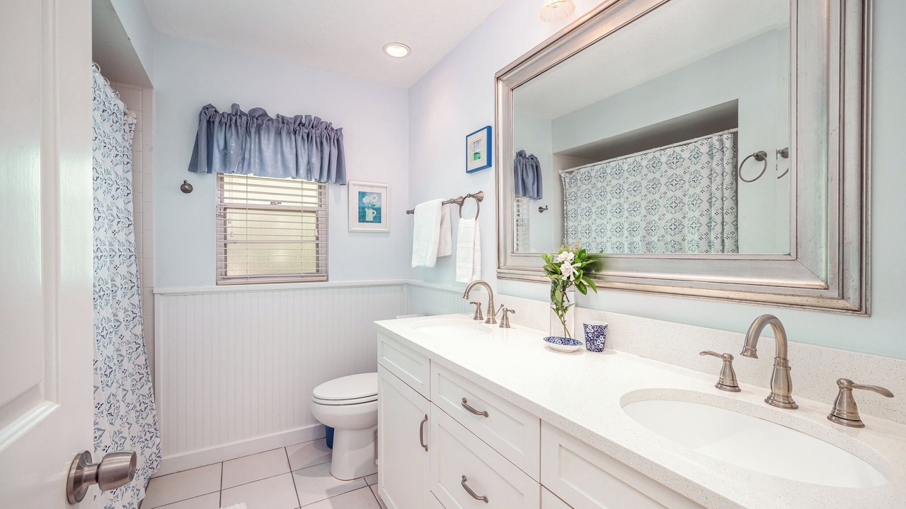 Photo of Bathroom in Jupiter