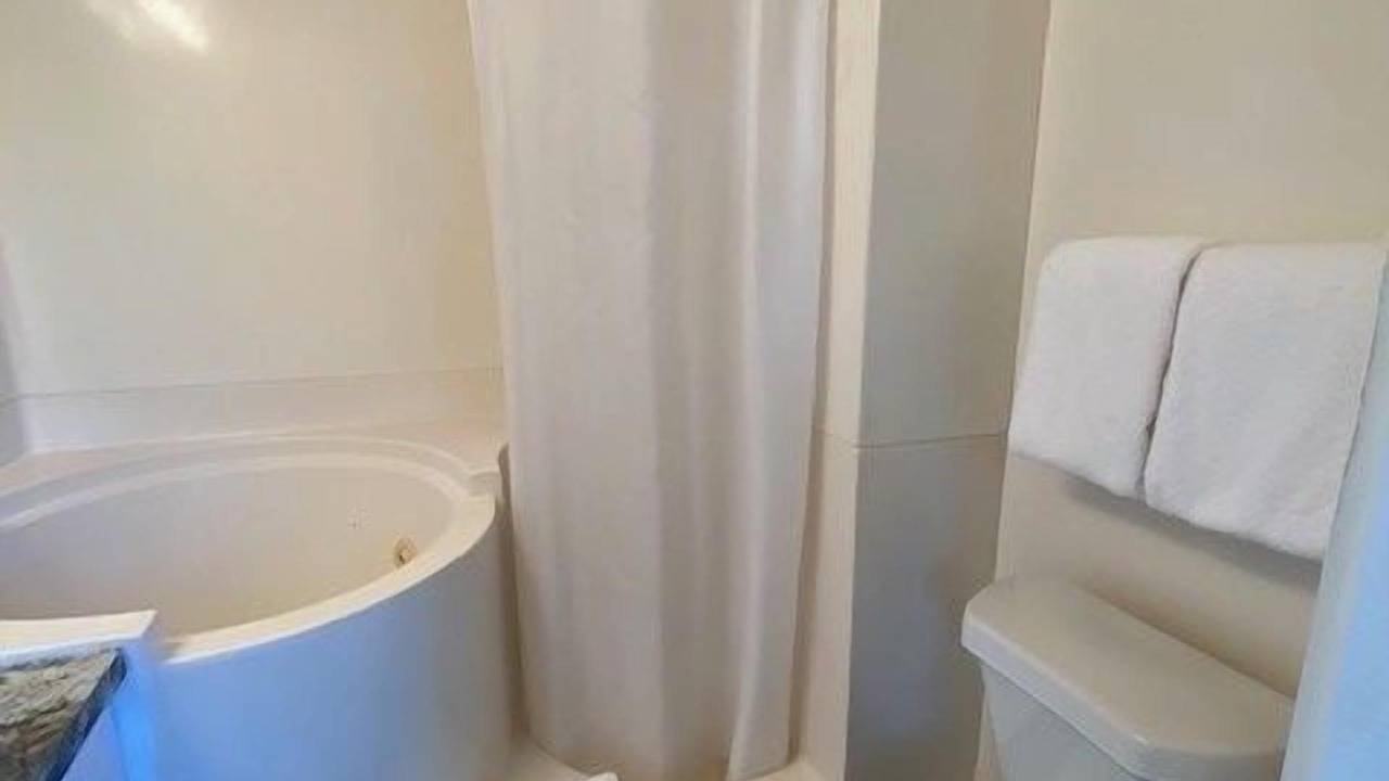 Photo of Bathroom in Islamorada