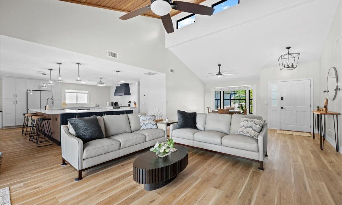 Photo of Livingroom in Port Saint Lucie