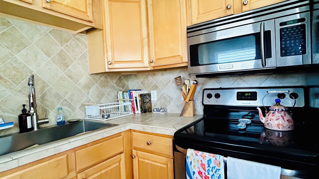 Photo of Kitchen in Satellite Beach