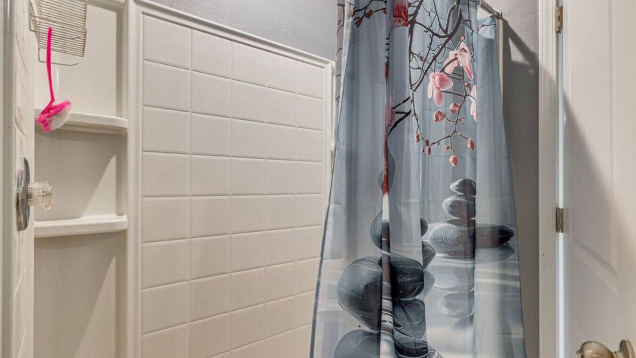 Photo of Bathroom in Sun City Center