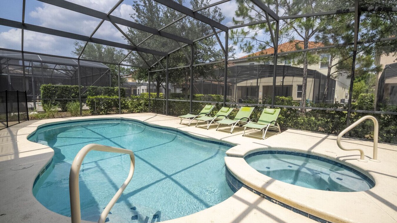 Photo of Outdoor in Loughman