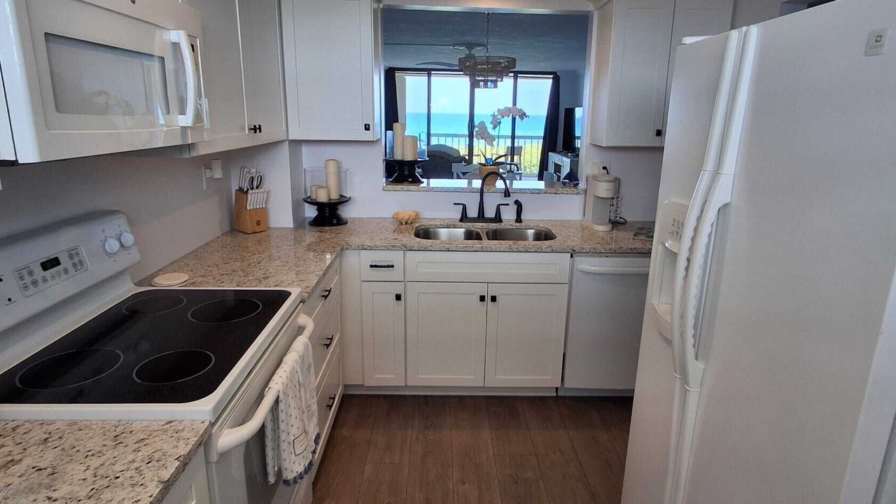 Photo of Kitchen in Beach Club Colony
