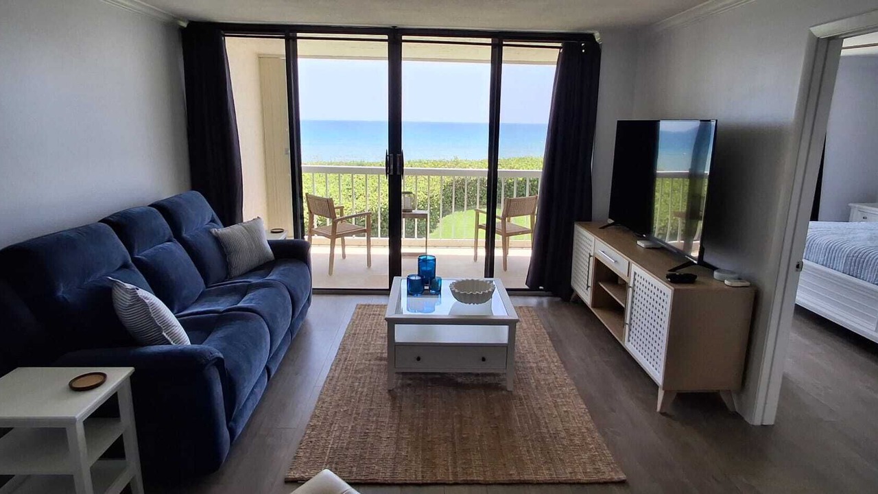 Photo of Bedroom in Beach Club Colony