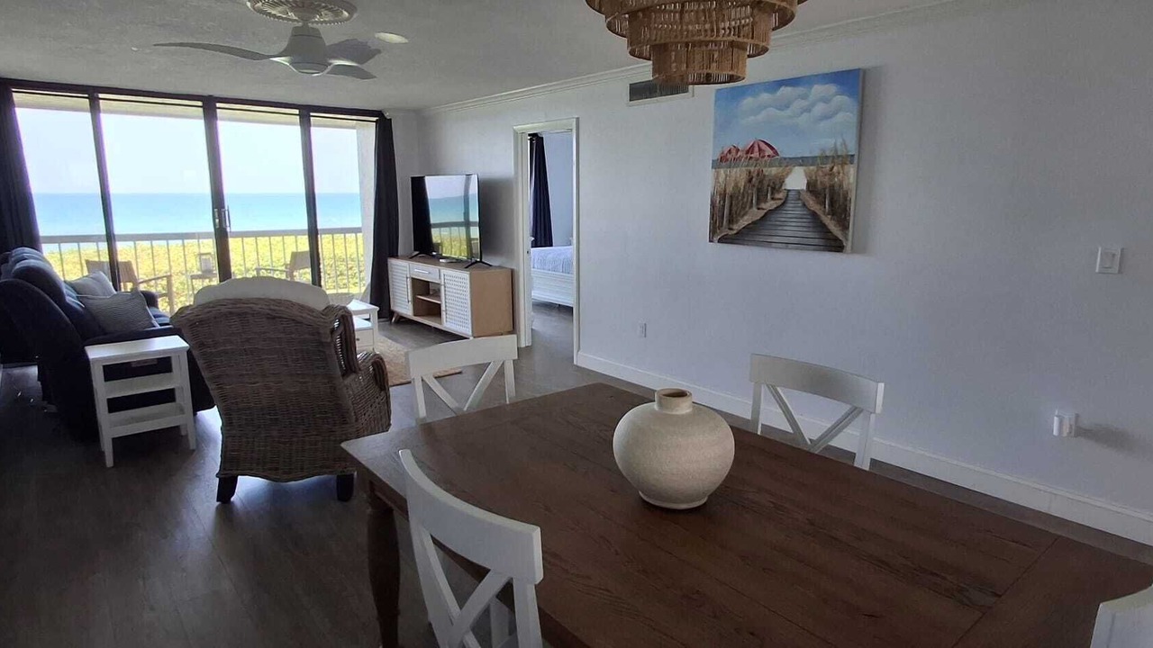 Photo of Livingroom in Beach Club Colony