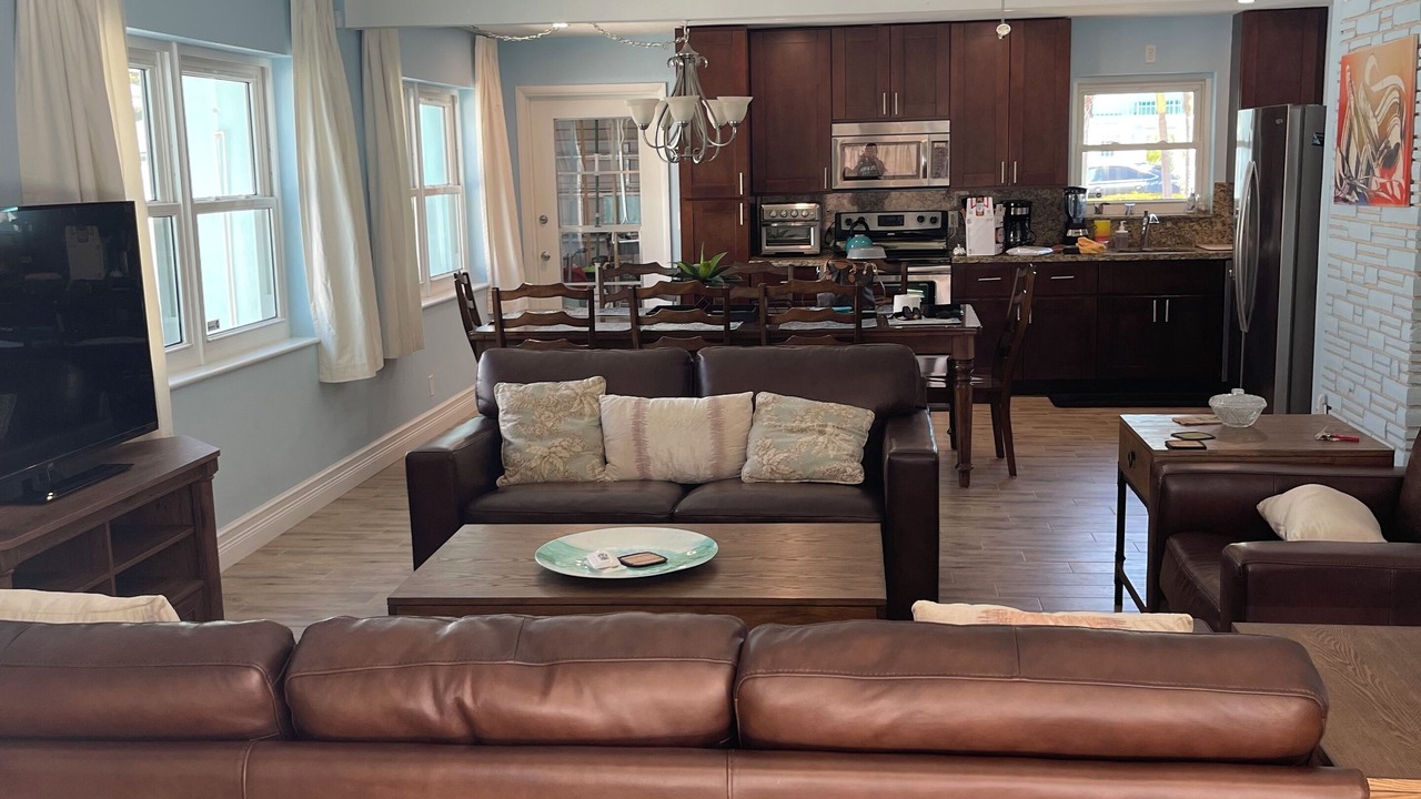 Photo of Livingroom in Singer Island