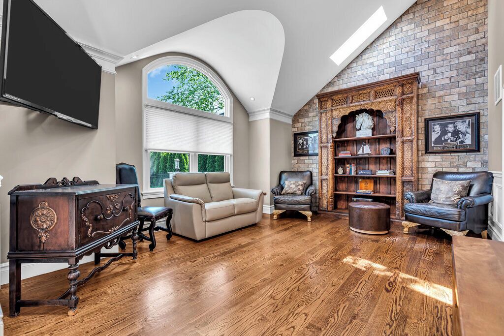 Photo of Livingroom in Toms River