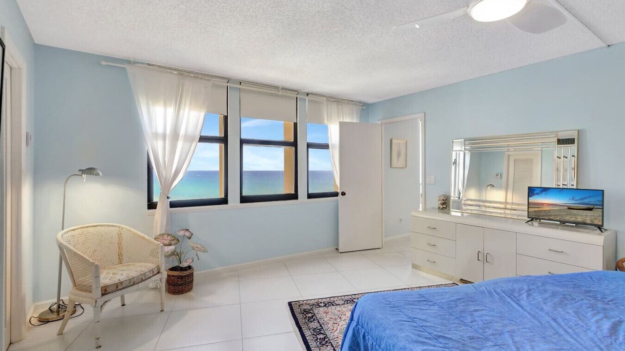 Photo of Bedroom in Singer Island