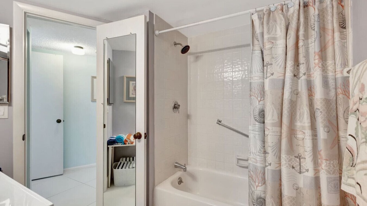 Photo of Bathroom in Singer Island