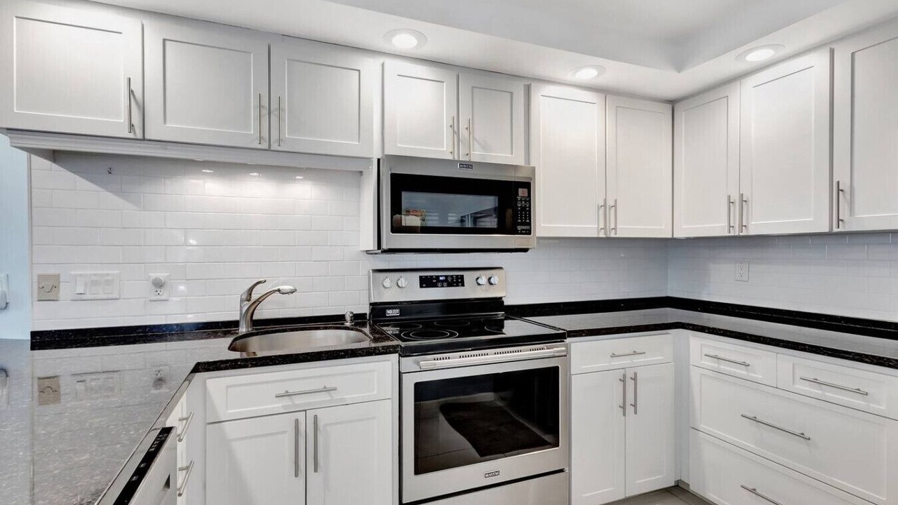 Photo of Kitchen in Singer Island