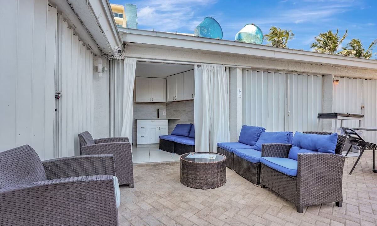 Photo of Patio Balcony in Galt Mile