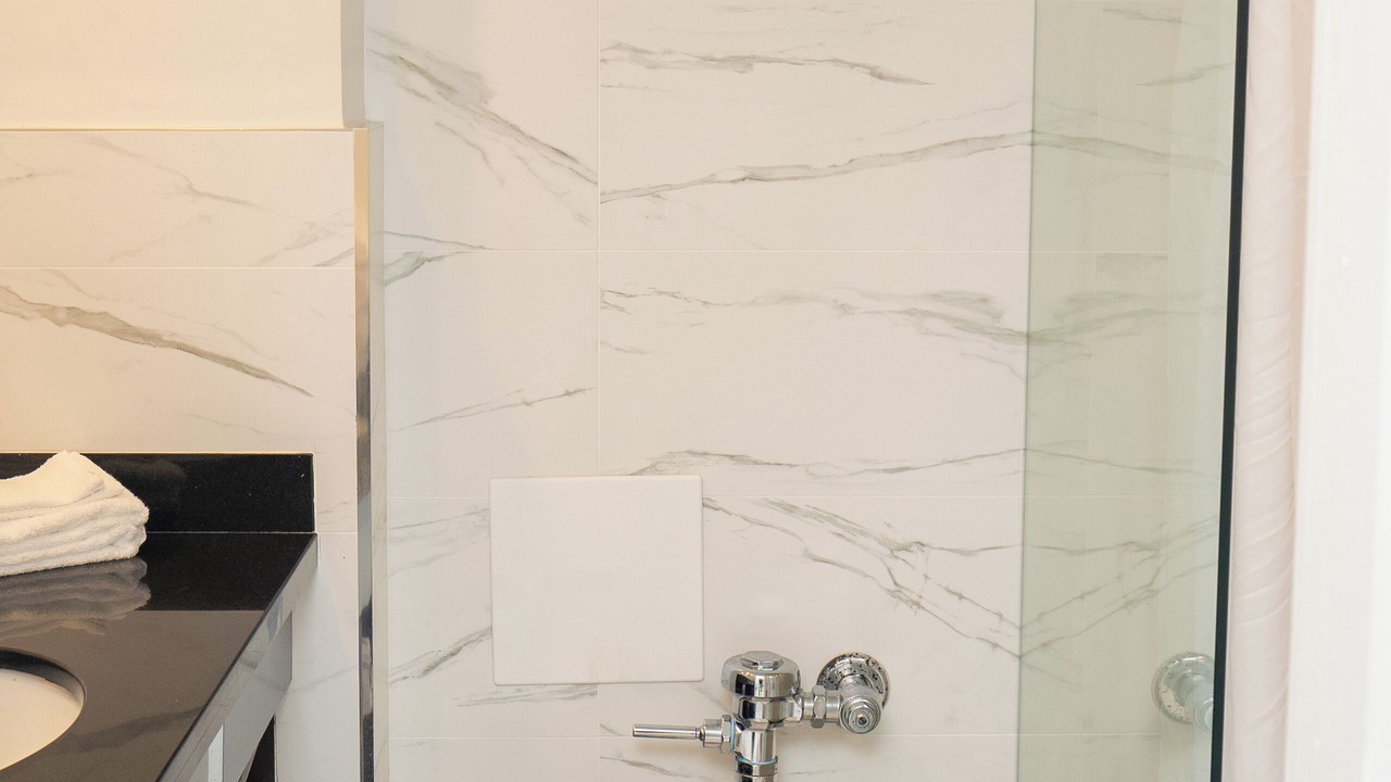 Photo of Bathroom in Galt Mile
