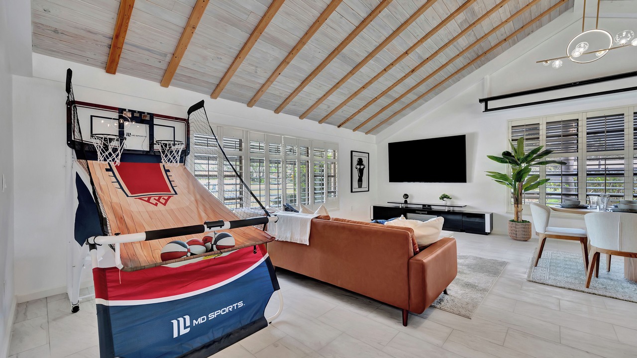 Photo of Bedroom in Trailer Estates
