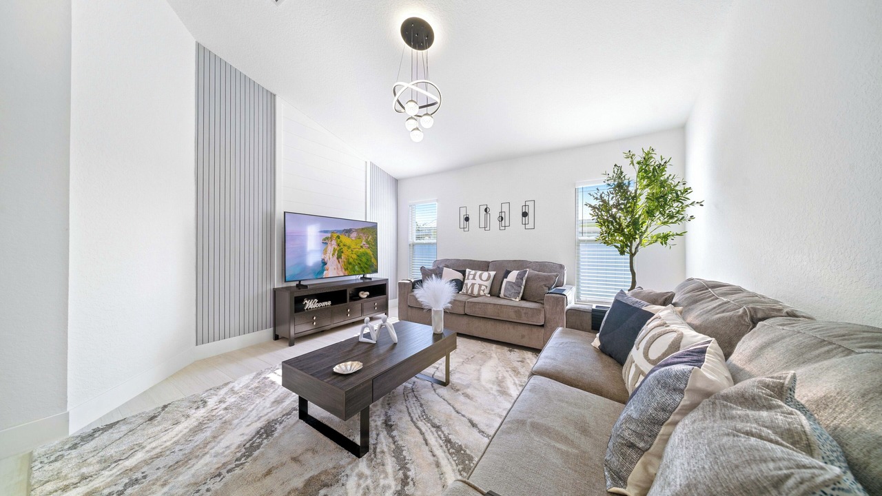Photo of Livingroom in Florida Ridge