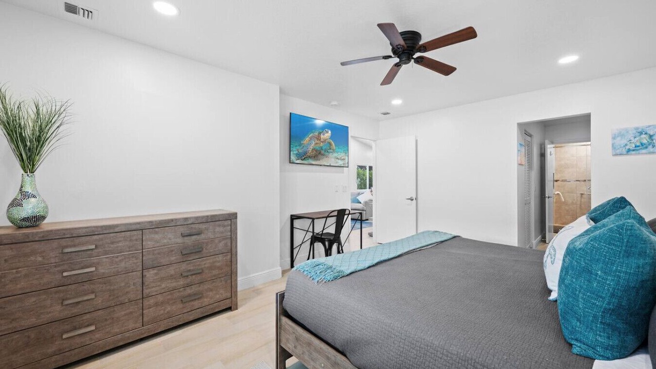 Photo of Bedroom in North Palm Beach Heights