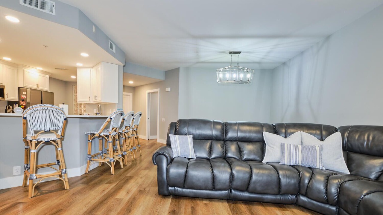 Photo of Livingroom in Tropical Cove