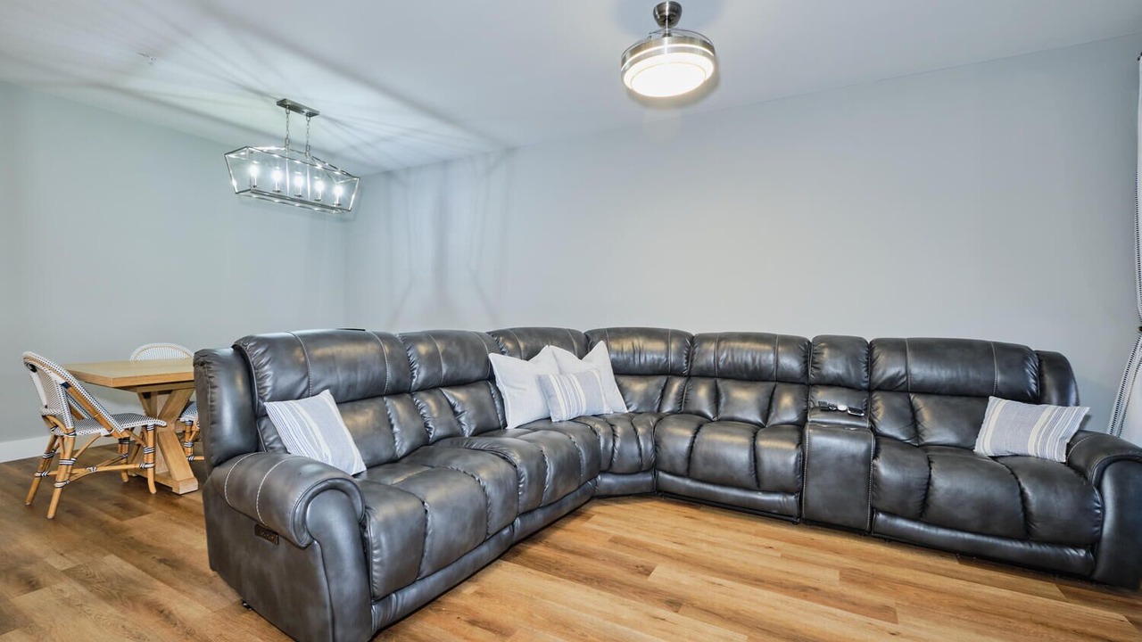Photo of Livingroom in Tropical Cove