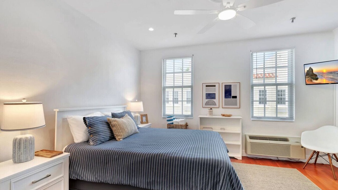 Photo of Bedroom in Palm Beach