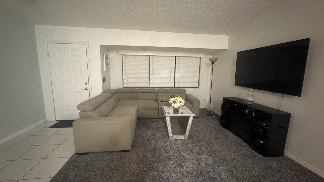 Photo of Livingroom in Port Saint Lucie