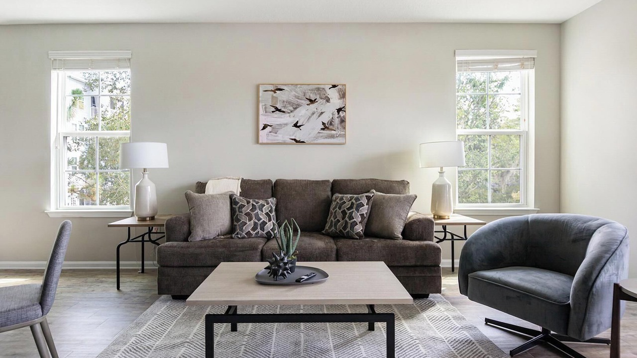 Photo of Livingroom in Land O' Lakes