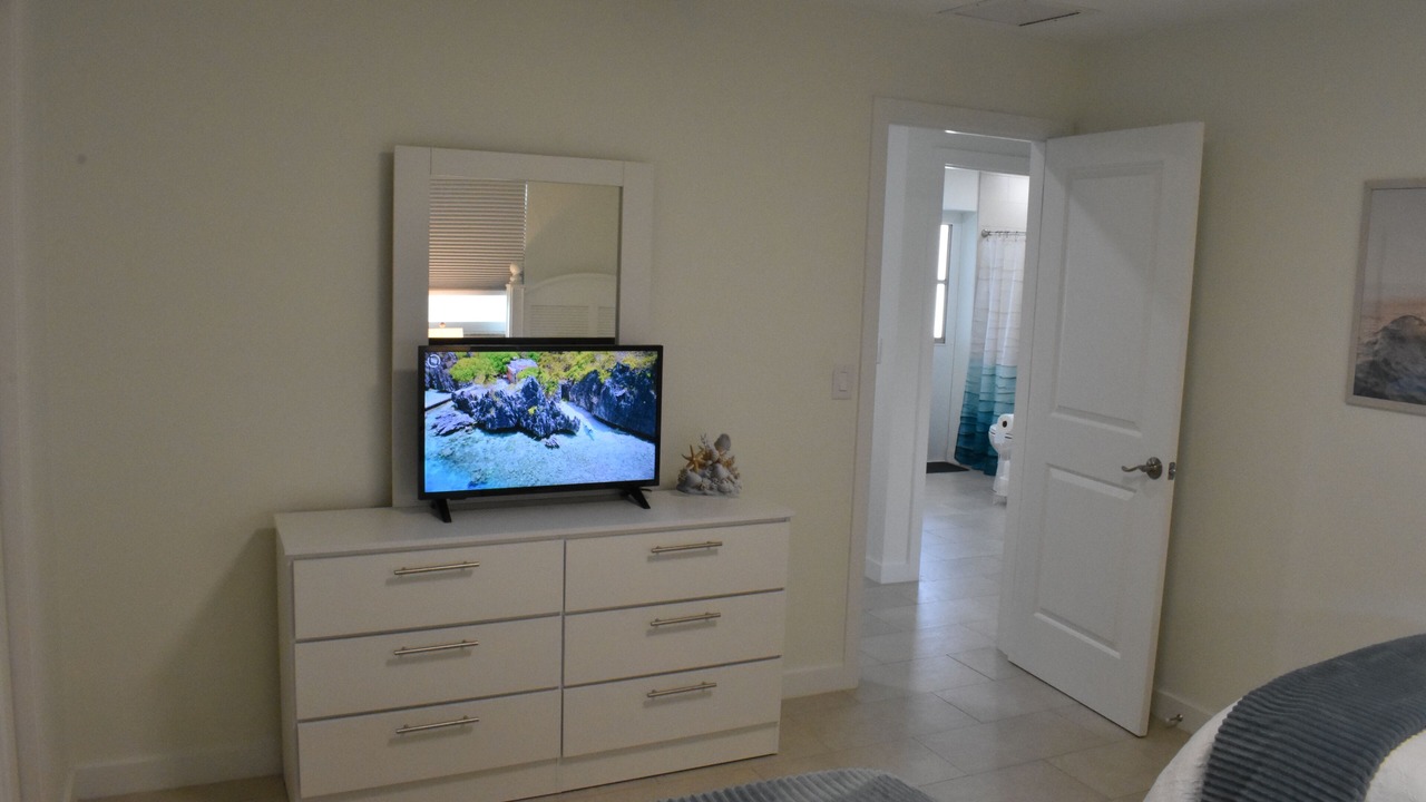 Photo of Bedroom in Caloosahatchee