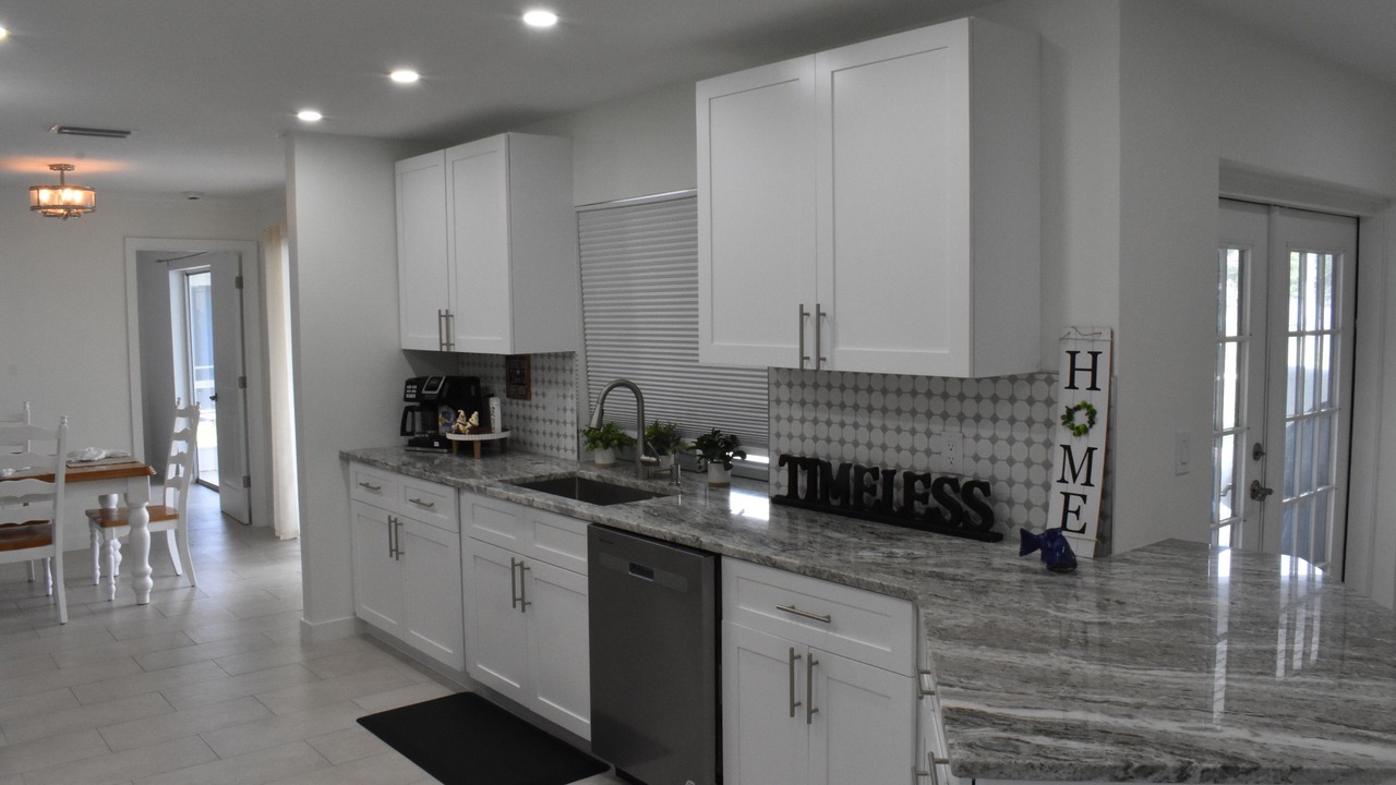 Photo of Kitchen in Caloosahatchee