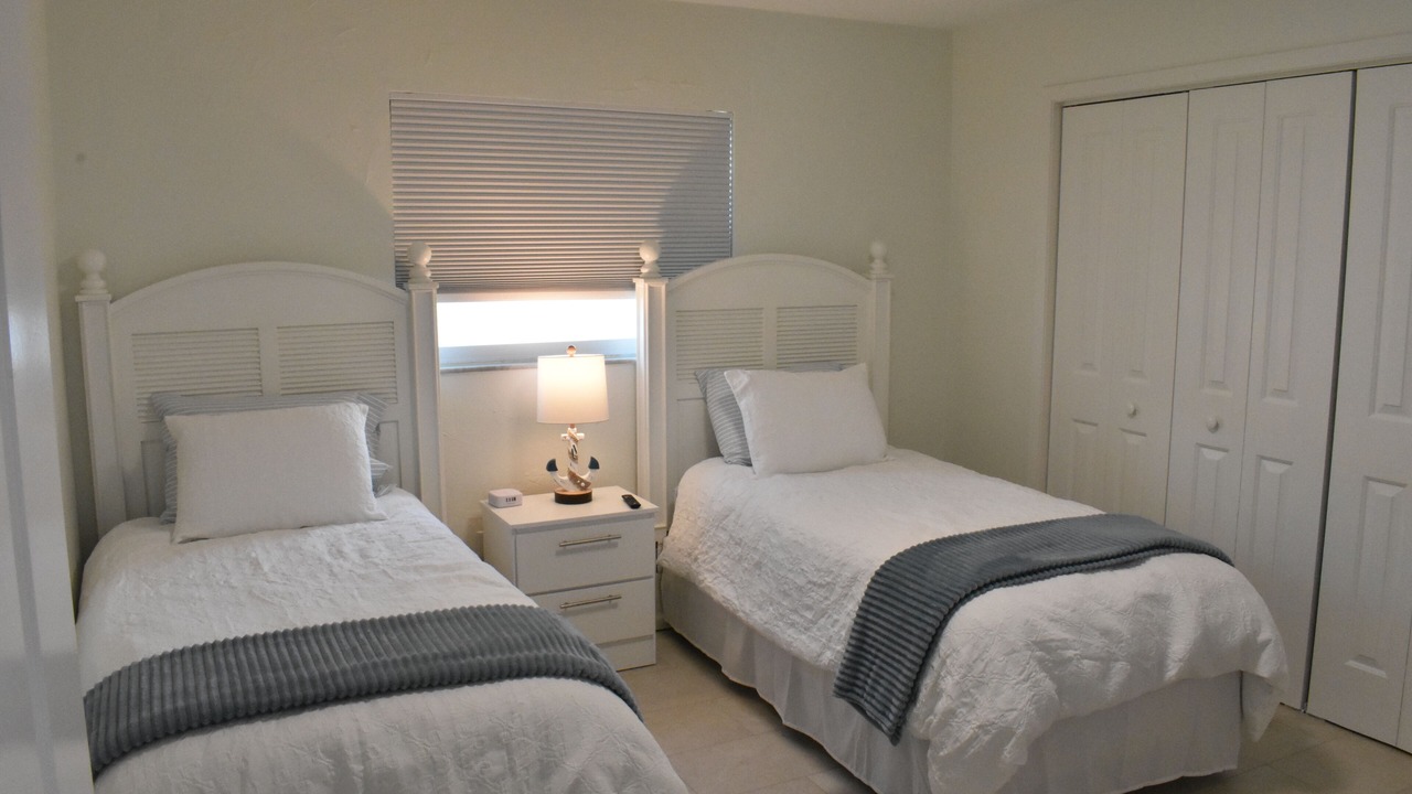 Photo of Bedroom in Caloosahatchee