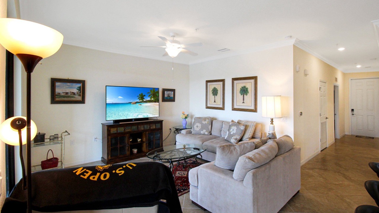 Photo of Livingroom in Lakewood Ranch