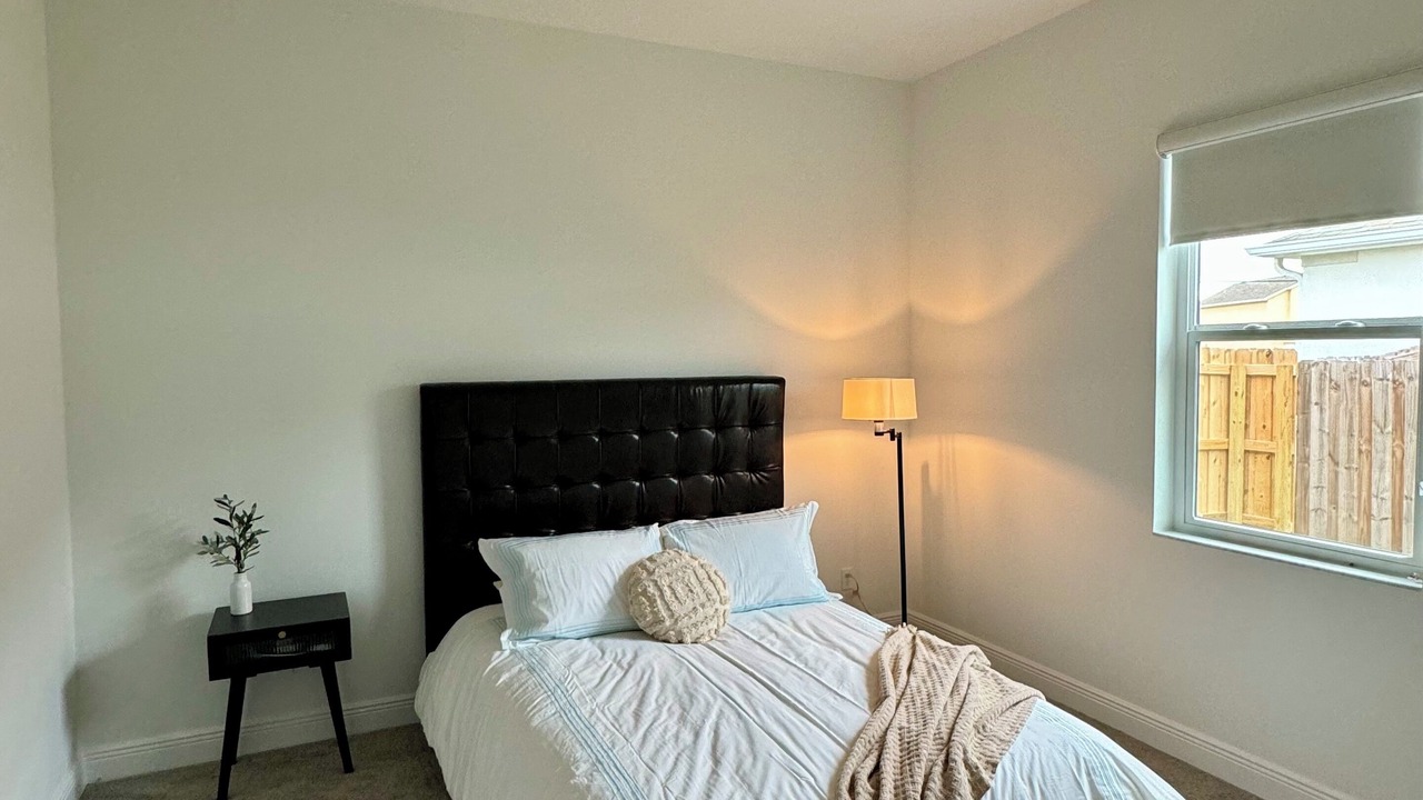 Photo of Bedroom in Port Saint Lucie