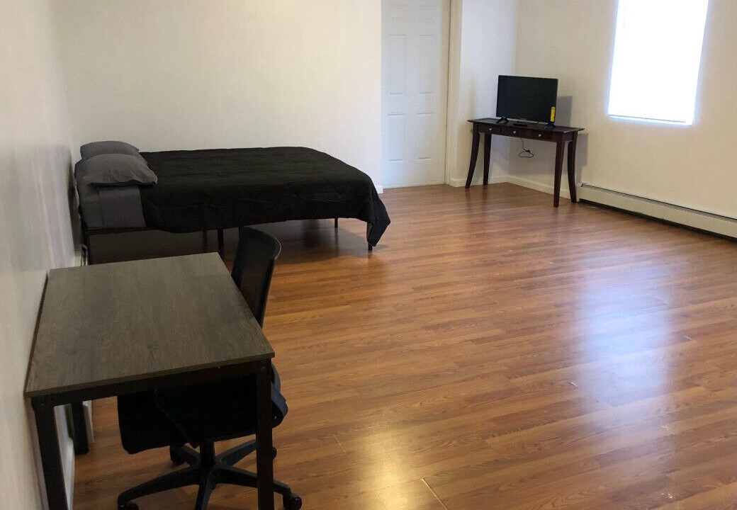 Photo of Bedroom in Elizabeth