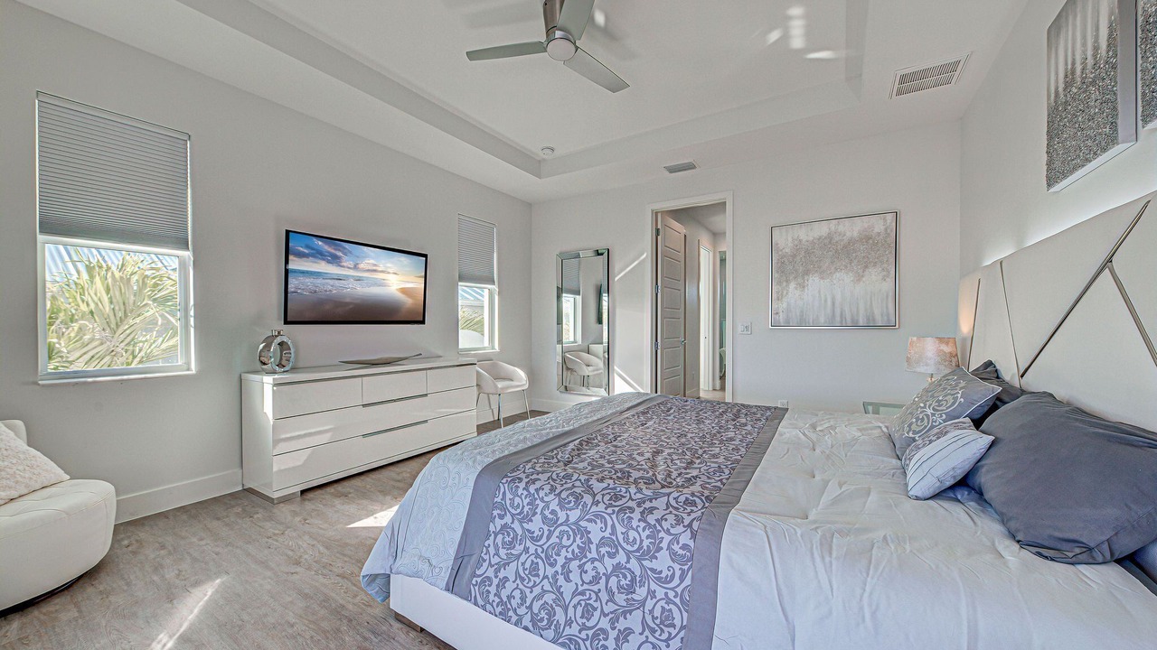 Photo of Bedroom in South Gulf Cove