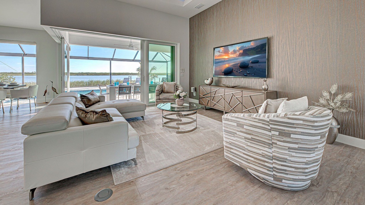 Photo of Livingroom in South Gulf Cove