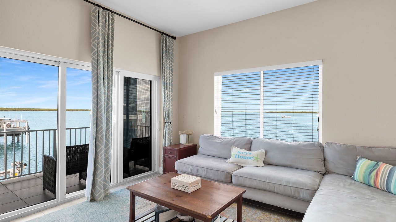 Photo of Livingroom in Key Largo