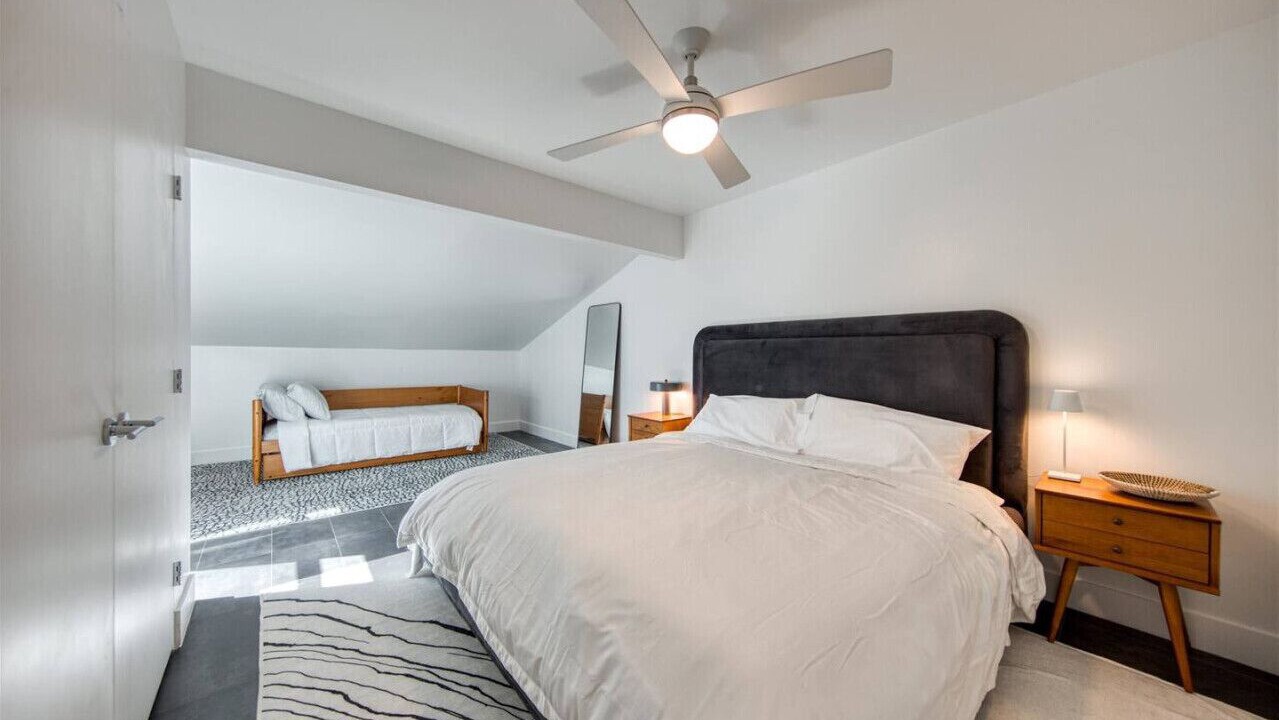 Photo of Bedroom in Bay Crest Park