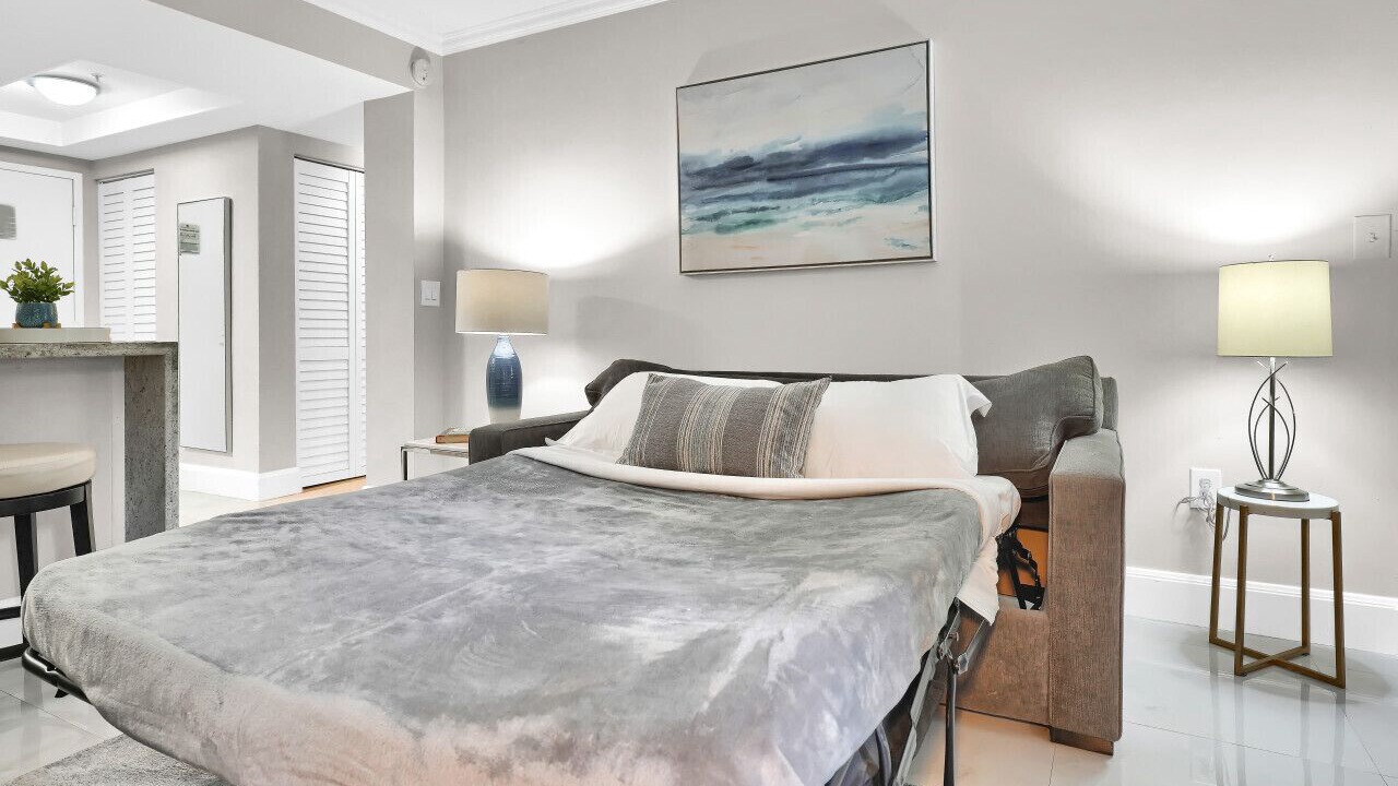 Photo of Bedroom in Coconut Grove