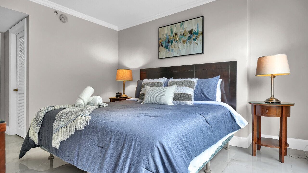 Photo of Bedroom in Coconut Grove