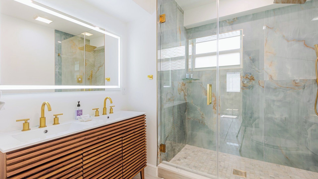 Photo of Bathroom in Little Venice