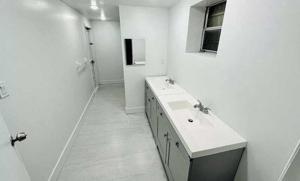 Photo of Bathroom in Port Saint Lucie