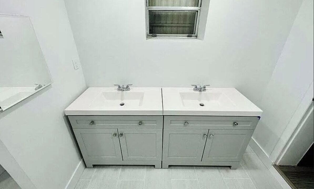 Photo of Bathroom in Port Saint Lucie