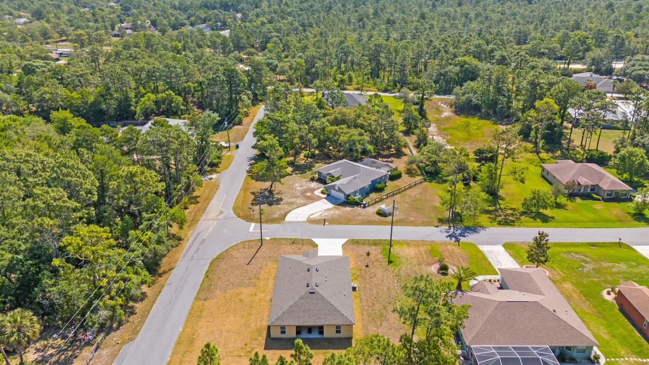 Photo of Outdoor in Avis Oaks