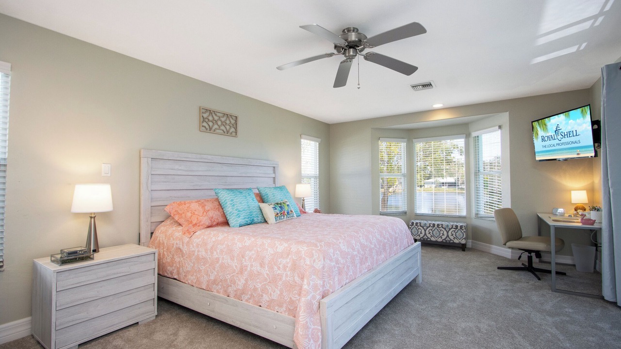 Photo of Bedroom in Iona