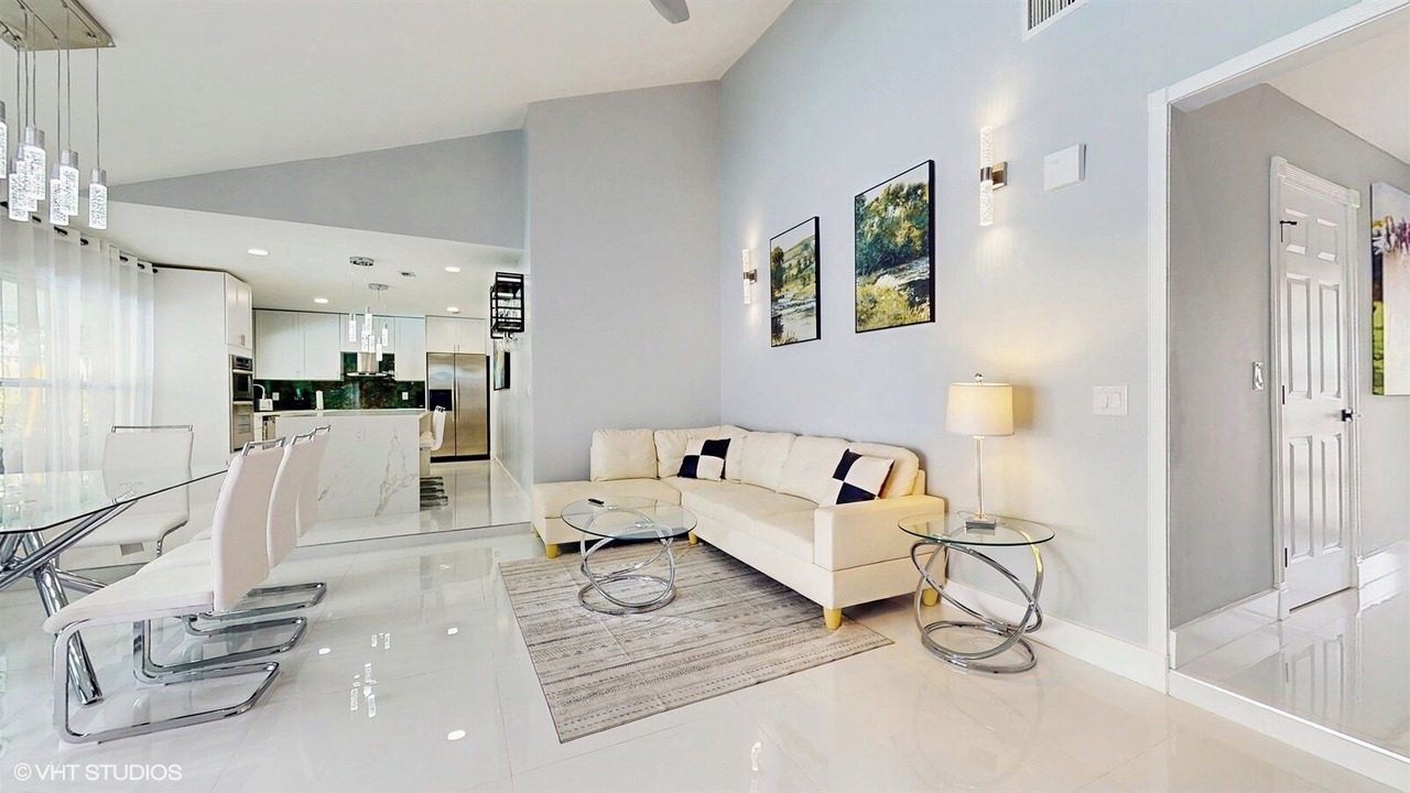 Photo of Livingroom in Wellington